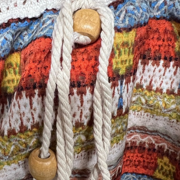 fun colored romper - Picture 3 of 4